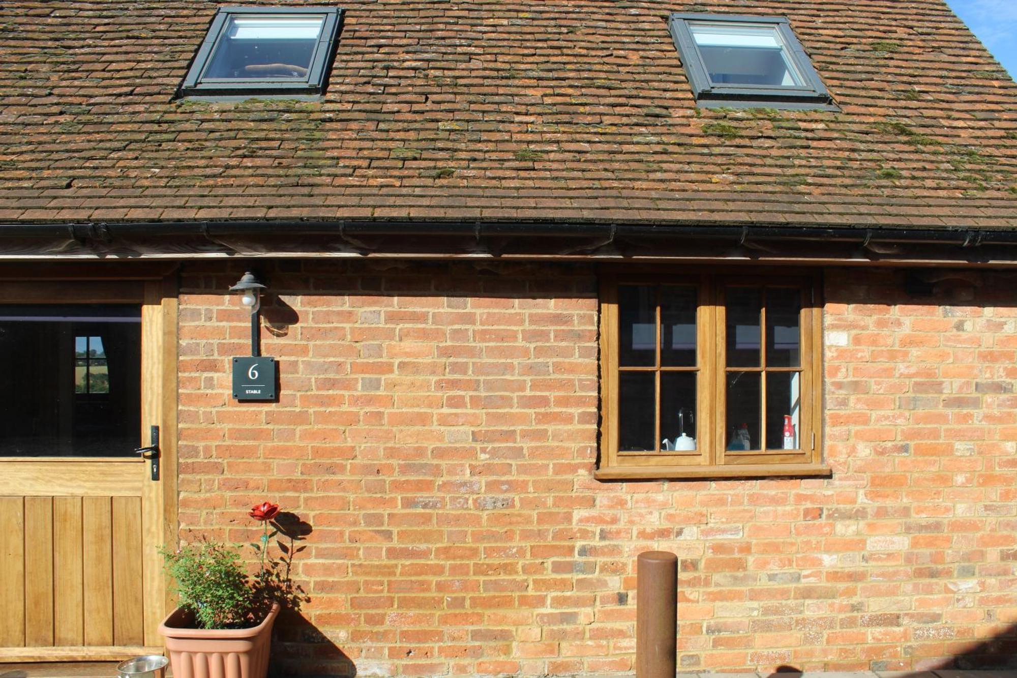 Parkfields Barns Self Catering Accommodation บักกิงแฮม ภายนอก รูปภาพ