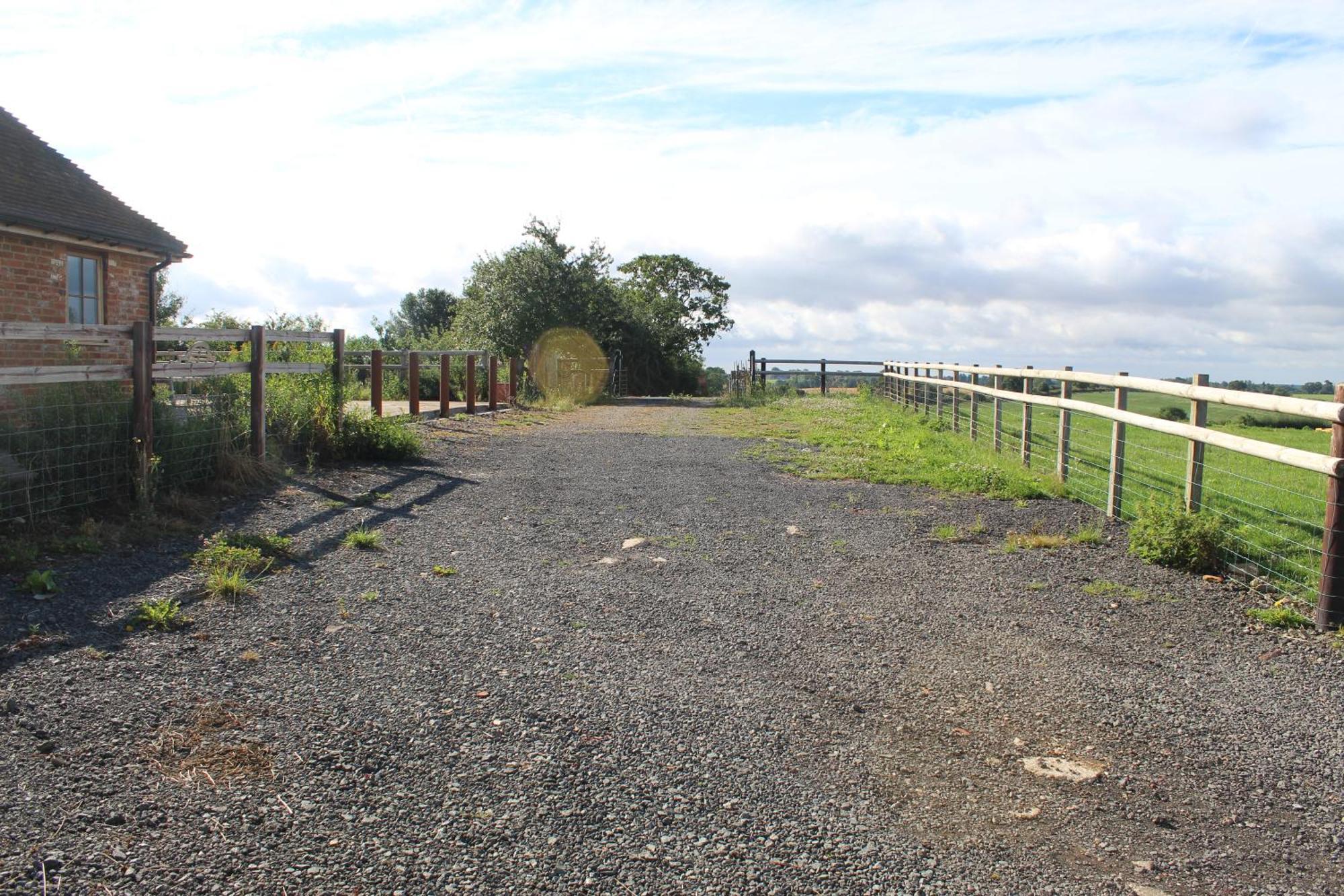 Parkfields Barns Self Catering Accommodation บักกิงแฮม ภายนอก รูปภาพ